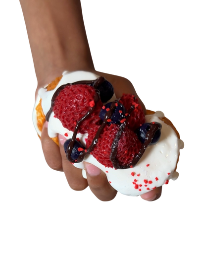 Double Layer Berry Good Cake